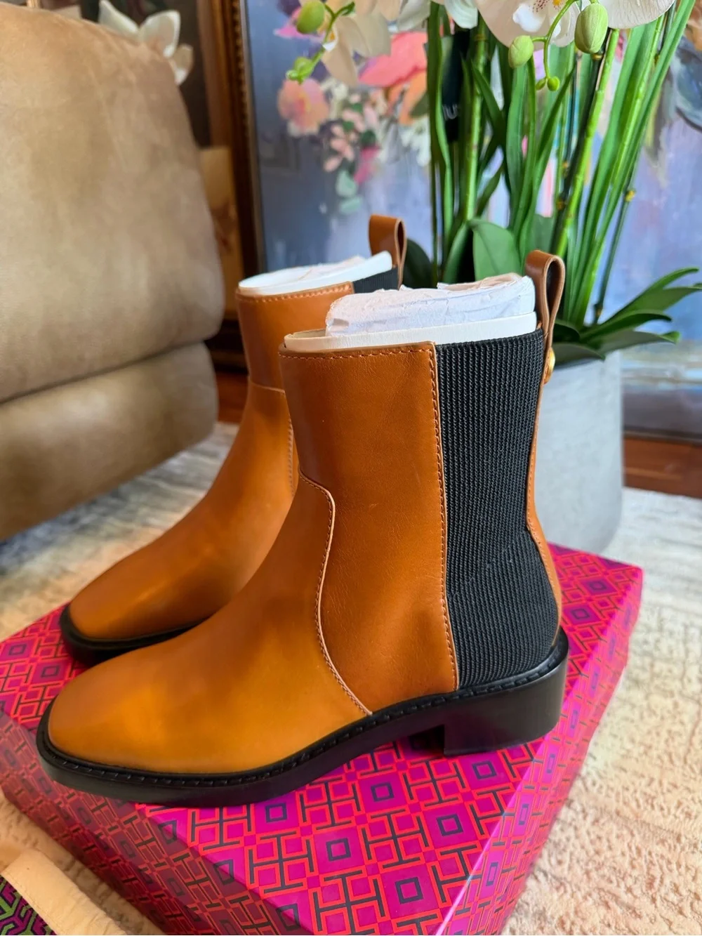 Tory Burch Women’s Chelsea Boots
